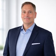 Portraitfoto von J&ouml;rg Schulze Greiving